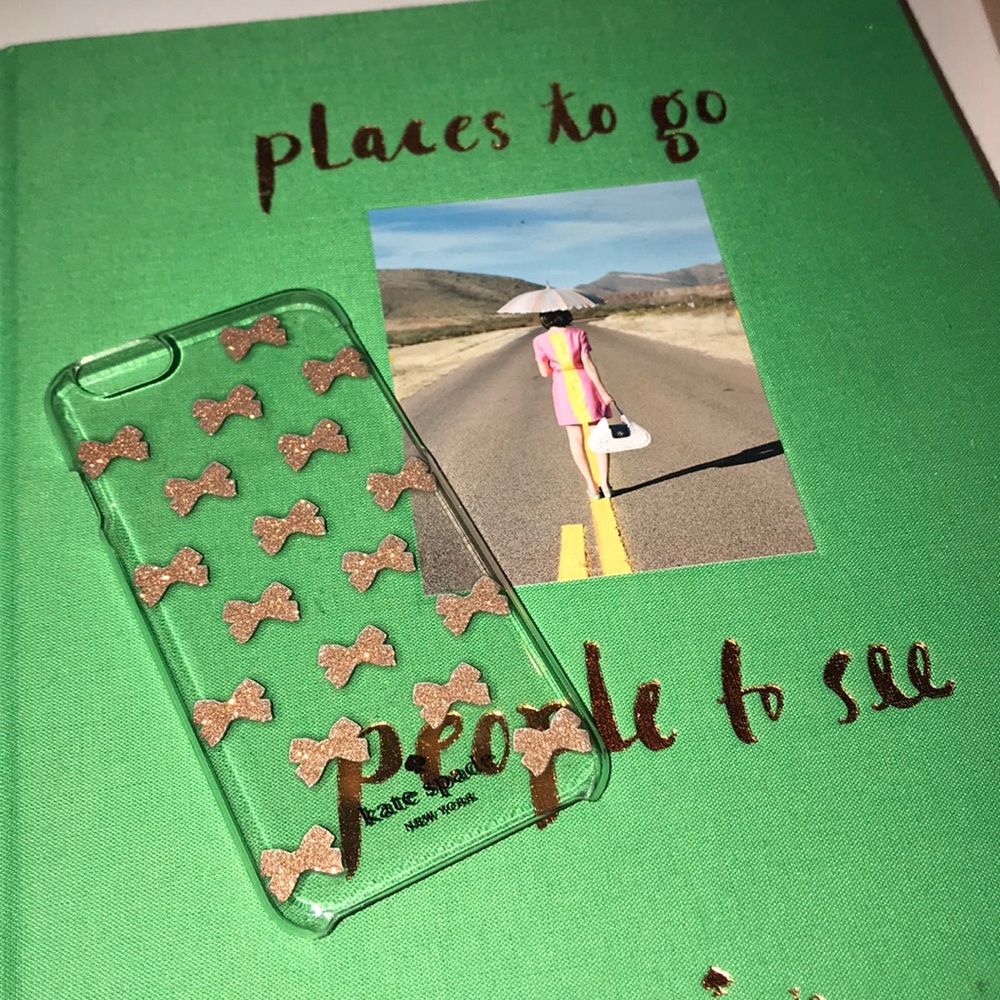 Kate Spade iPhone 6/7 Bow Tie Mini Snap-On Case